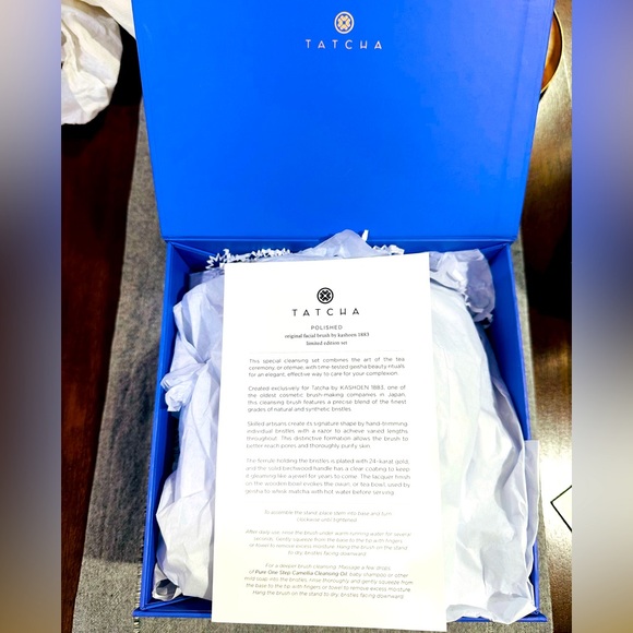 Tatcha Facial Cleansing Brush By KASHOEN 1883 - Picture 3 of 5